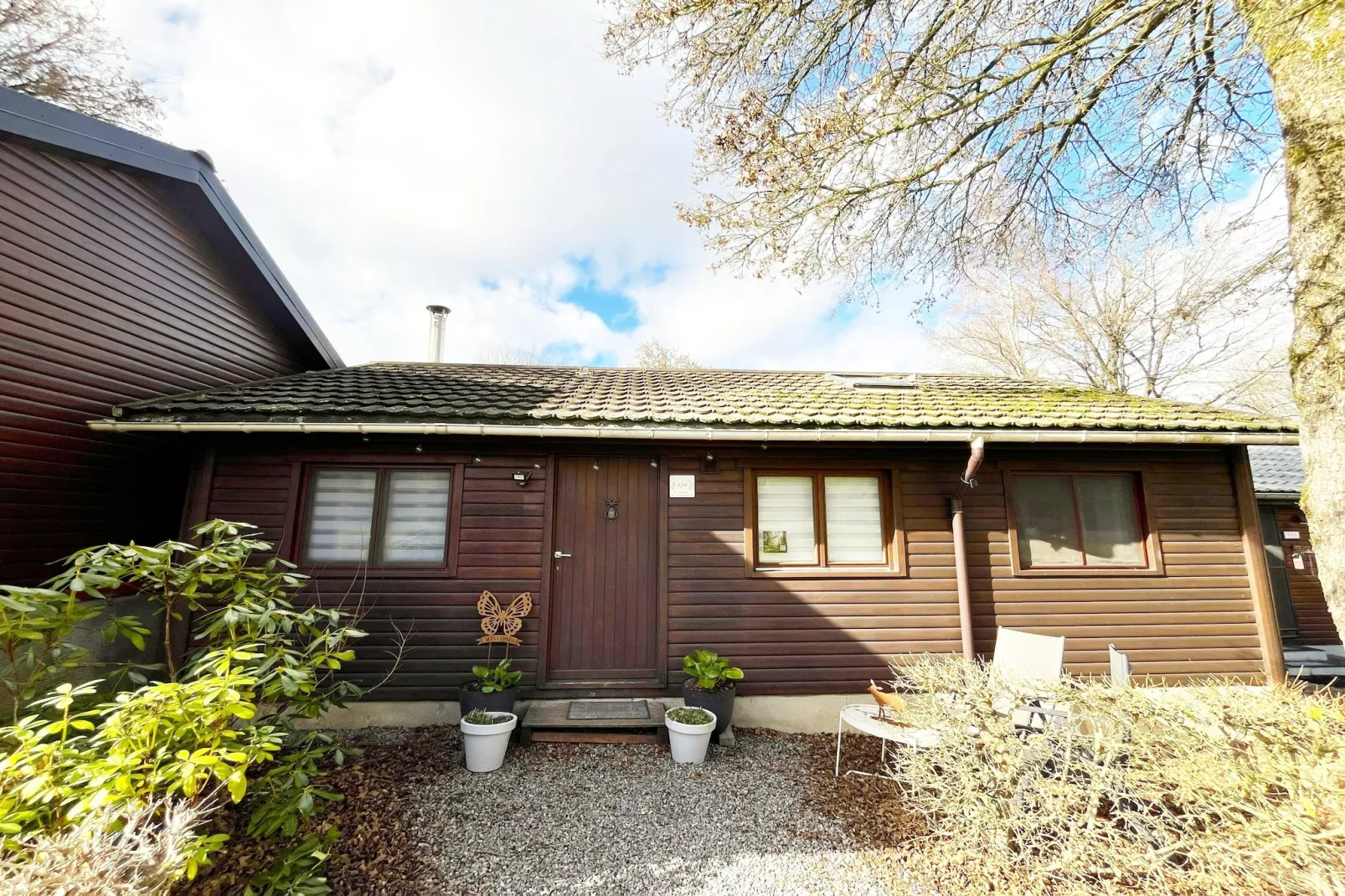 Chalet du temps suspendu - Außenbereich Sommer