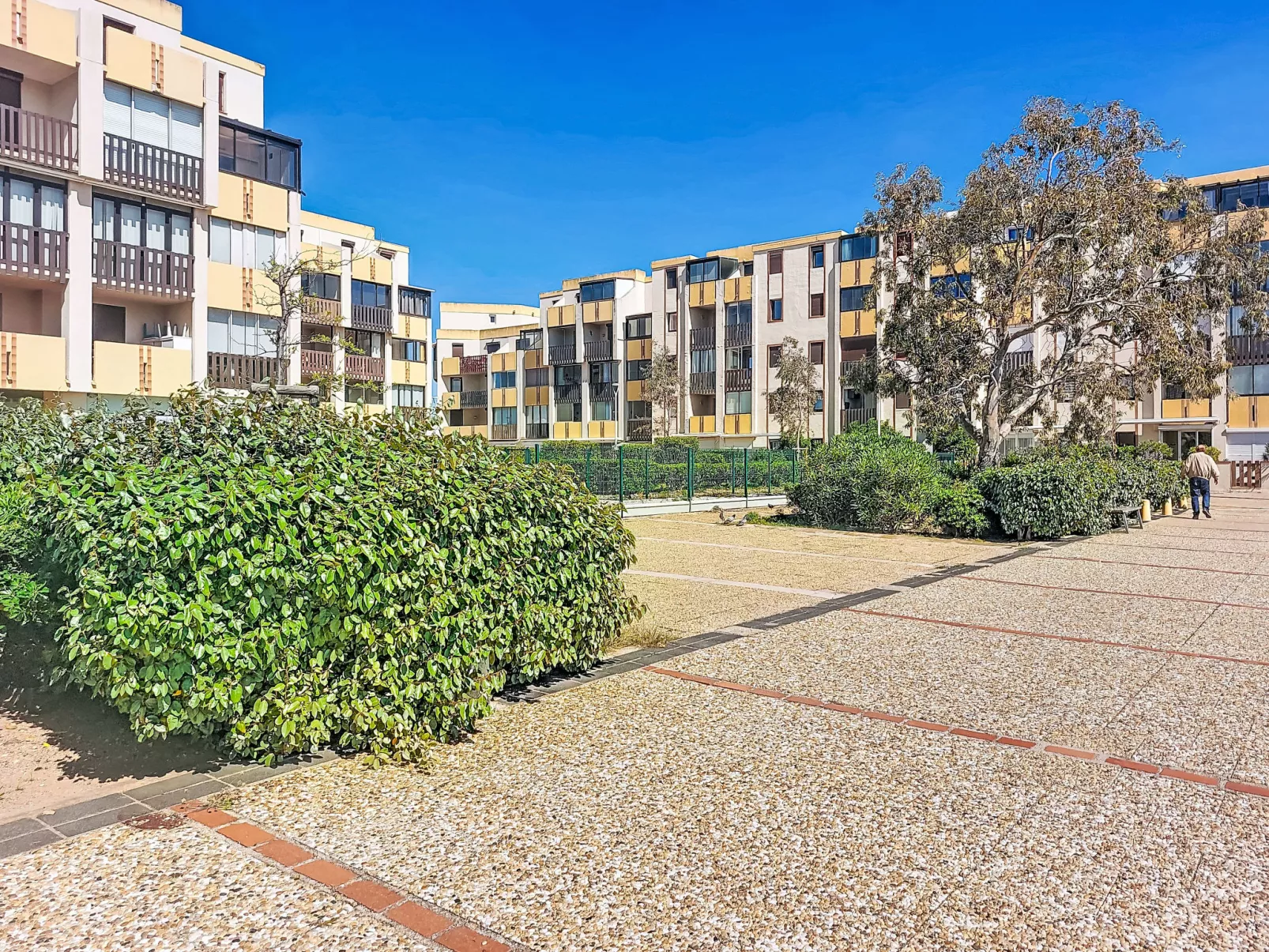 Le Lamparo - Outside