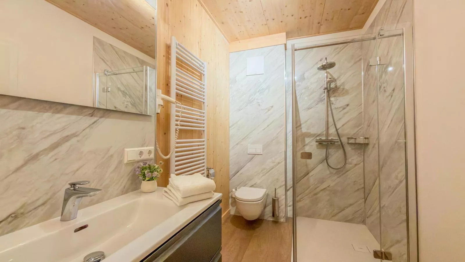 Reiteralm Top 35 - Badezimmer