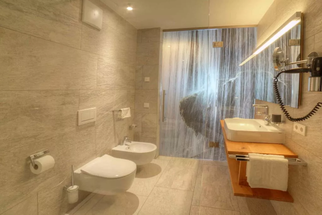 372018 - Badezimmer