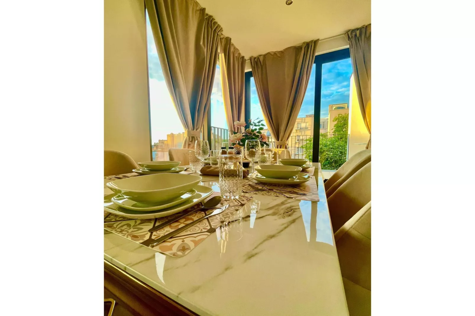 One Lux Stay Near Antwerp Central - 3 Bedroom 15 Bathroom - Salle à manger