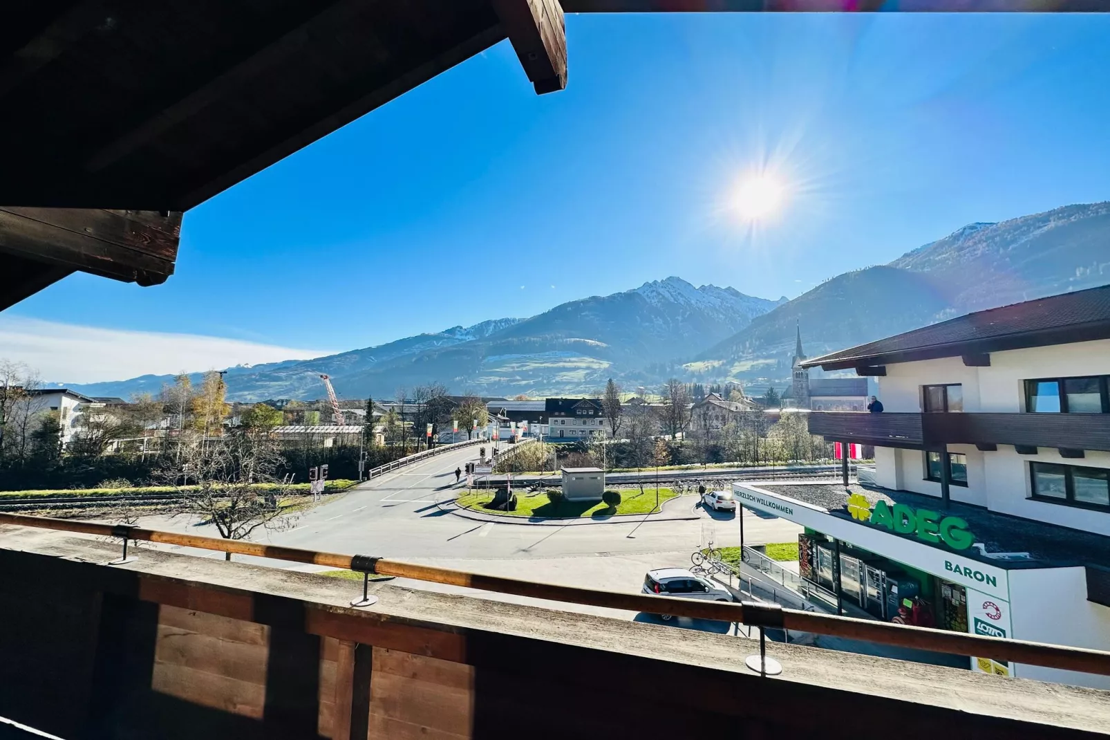 Apartment Niedernsill 2 OG-View summer