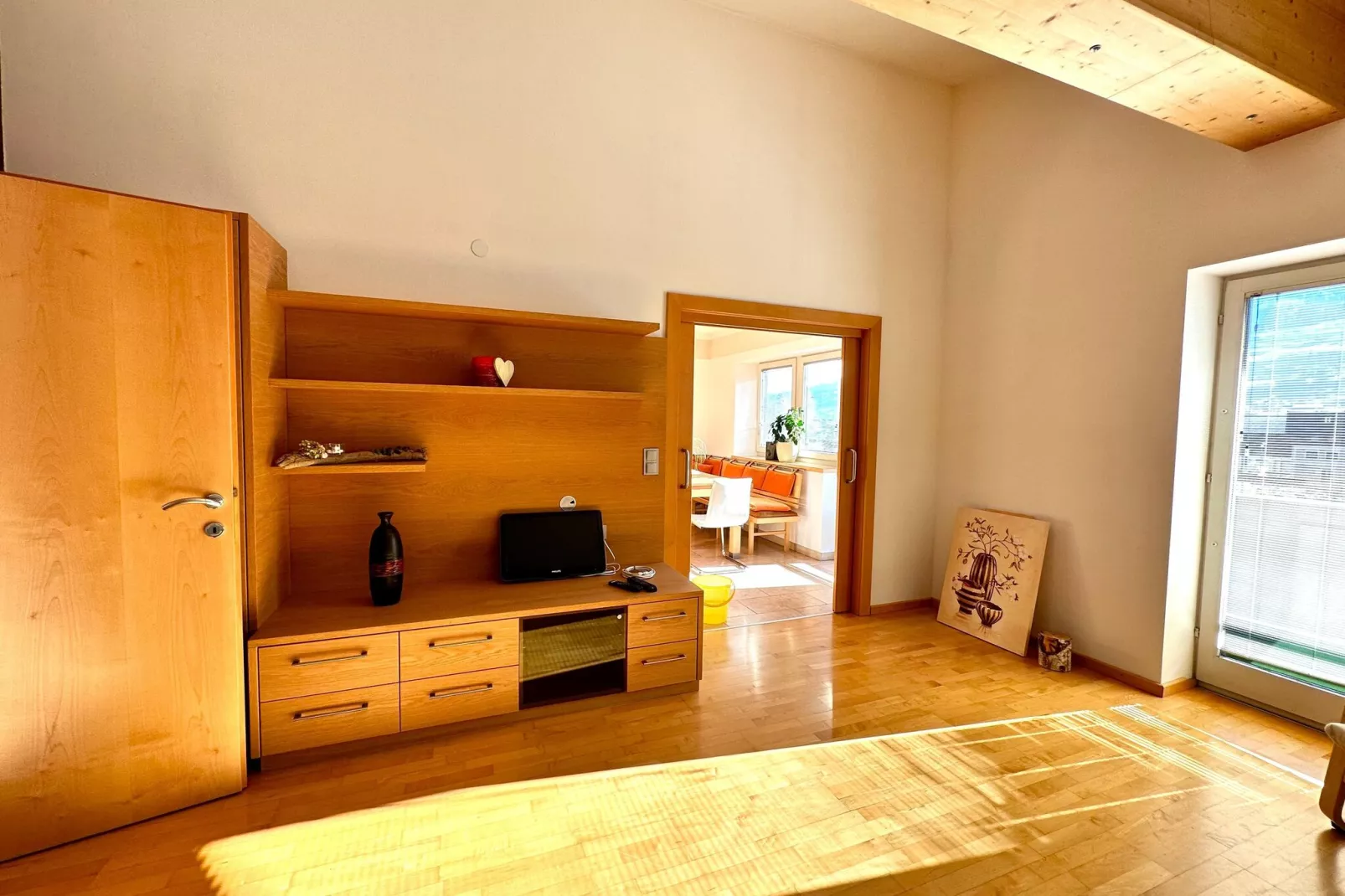 Apartment Niedernsill 2 OG-Living room