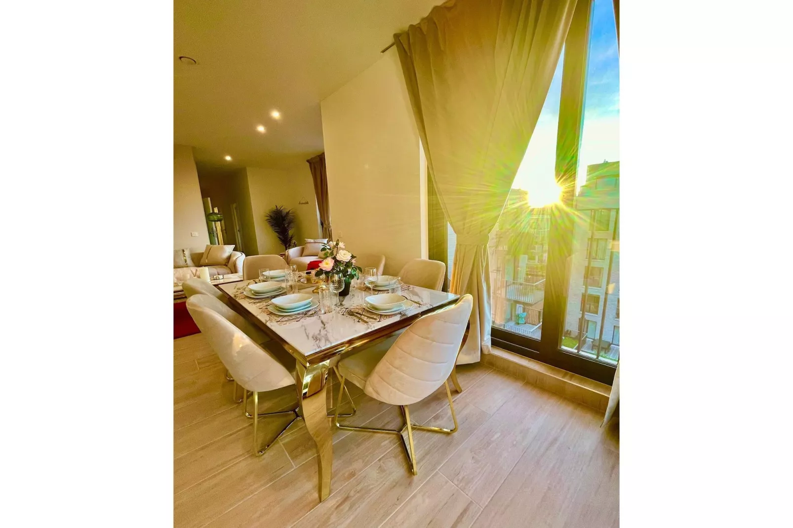 One Lux Stay Near Antwerp Central - 2 Bedroom 15 Bathroom - Salle à manger