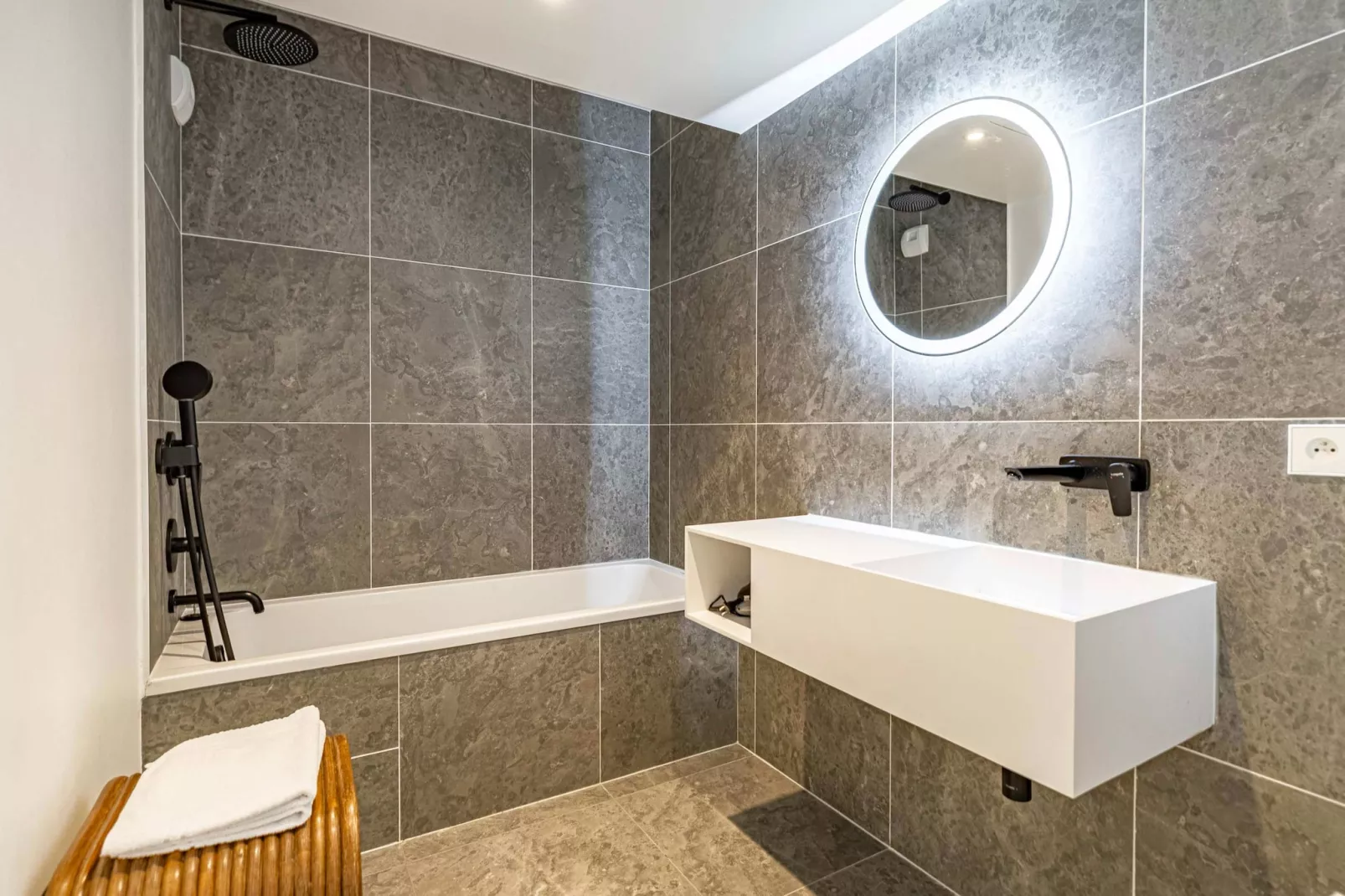 BEAUSOLEIL 1 - Non tagué