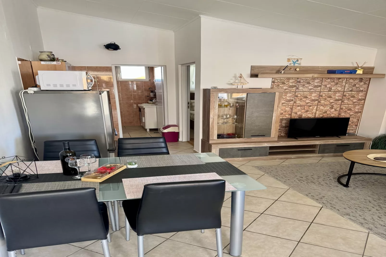 Apartment Sany 1 with jacuzzi - Salle à manger