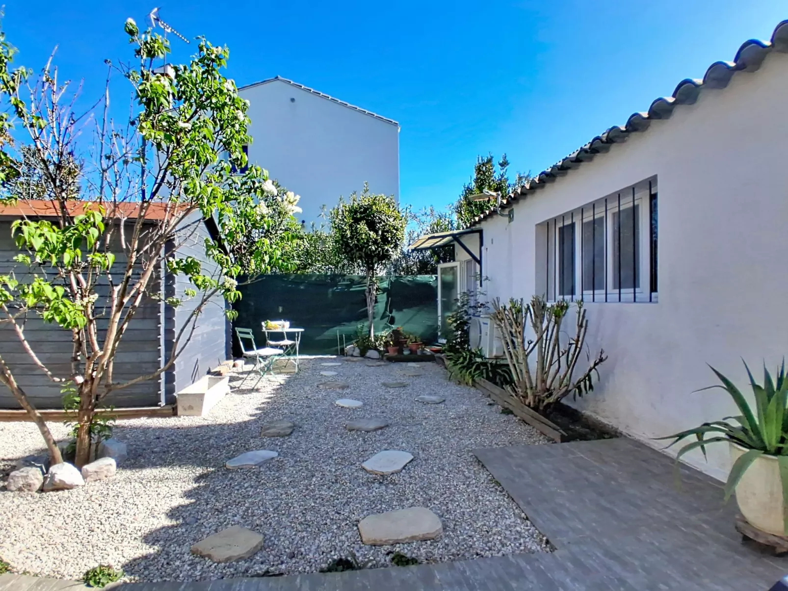 Studio La Provence - Dehors