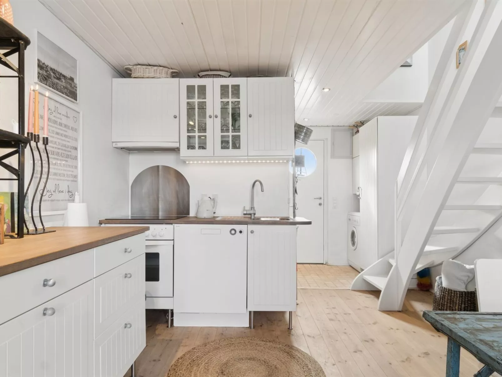 "Ljubinka" - 5m from the sea - Inside