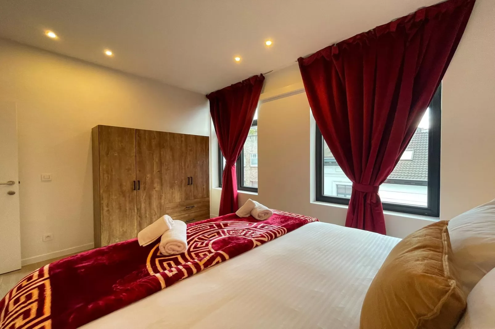 One Lux Stay Near Antwerp Central - 2 Bedroom 15 Bathroom - Chambre