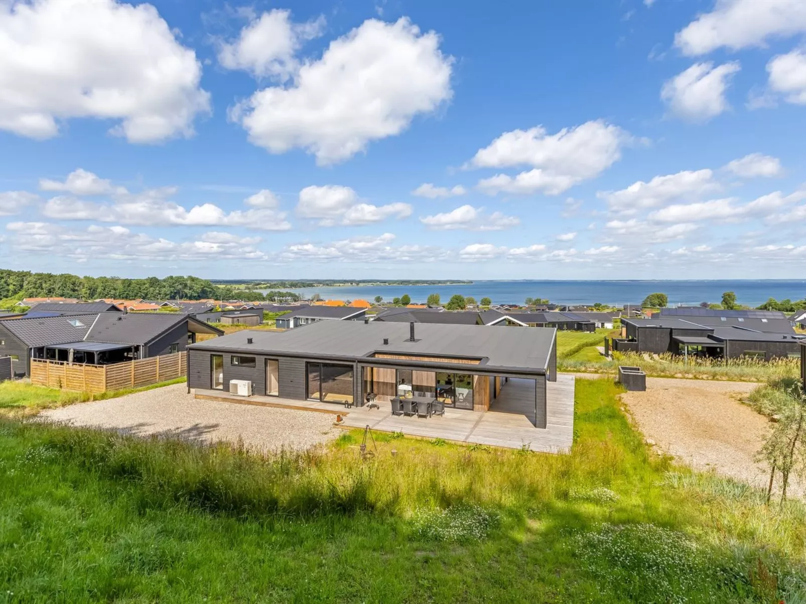 "Heidie" - 600m from the sea - Draußen