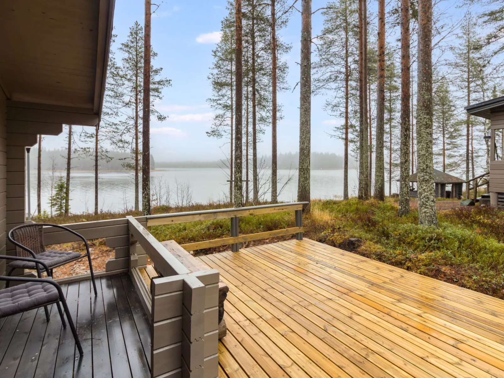 Lystikämän helmi - Drinnen