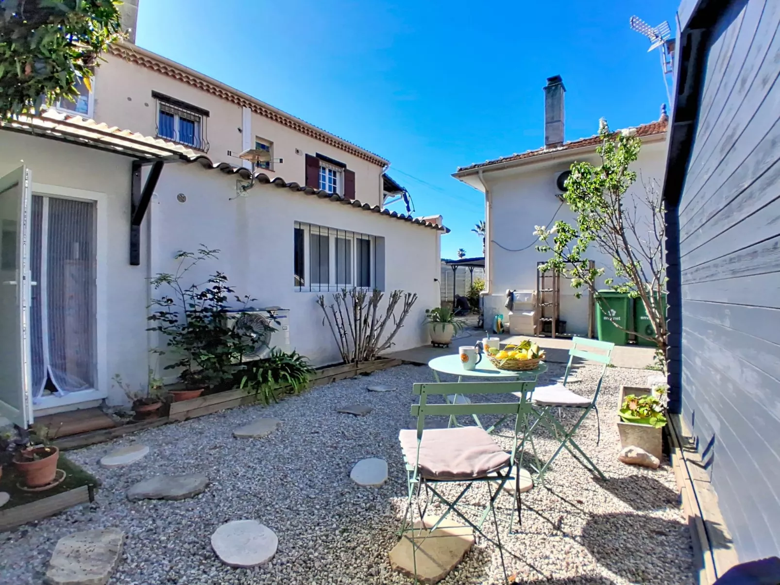 Studio La Provence - Dehors