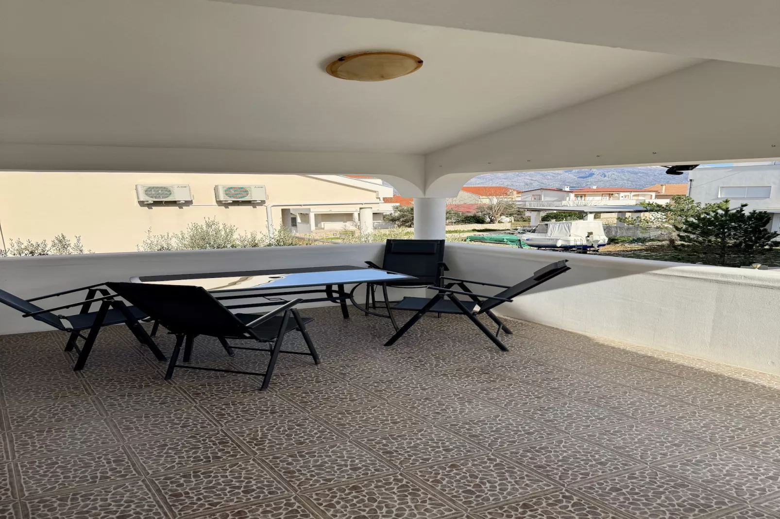 Apartment Sany 1 with jacuzzi - Terrasse / balcon