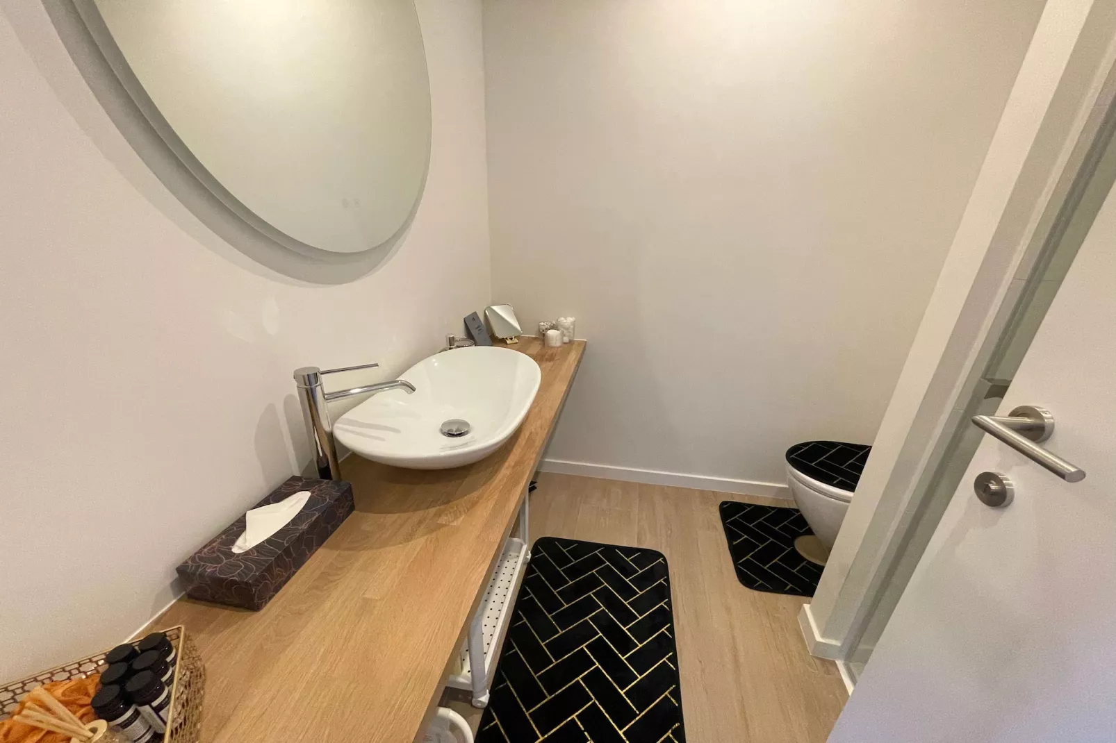 One Lux Stay Near Antwerp Central Grande Deluxe 3 bedroom suite - Salle de bain