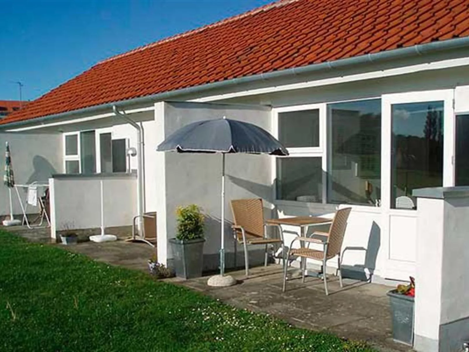 "Folki" - 300m from the sea - Outside