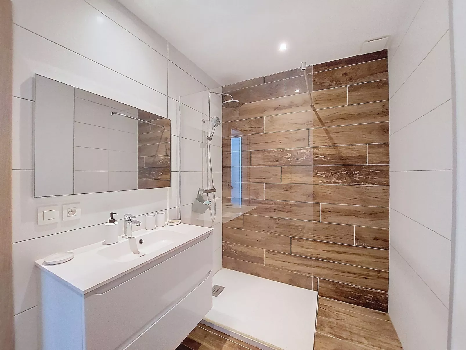 Munticella - Drinnen