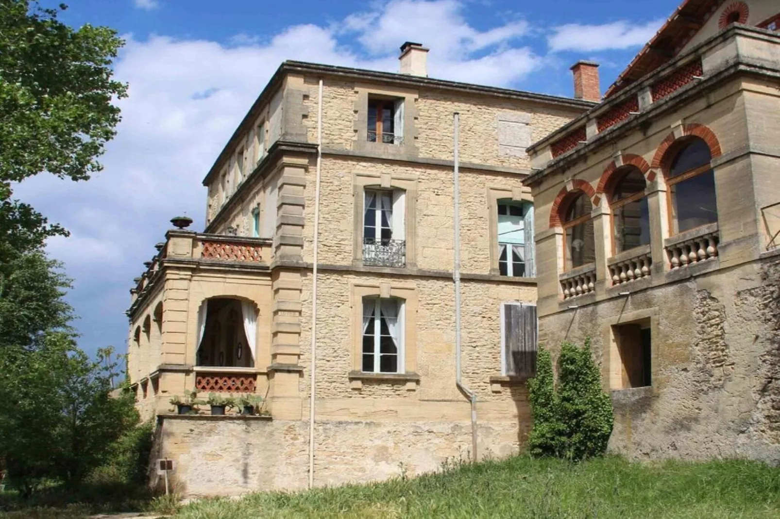 Maison Bellevue-Areas summer 5km