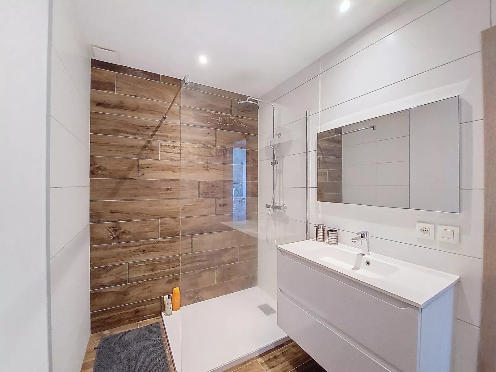 Munticella - Drinnen