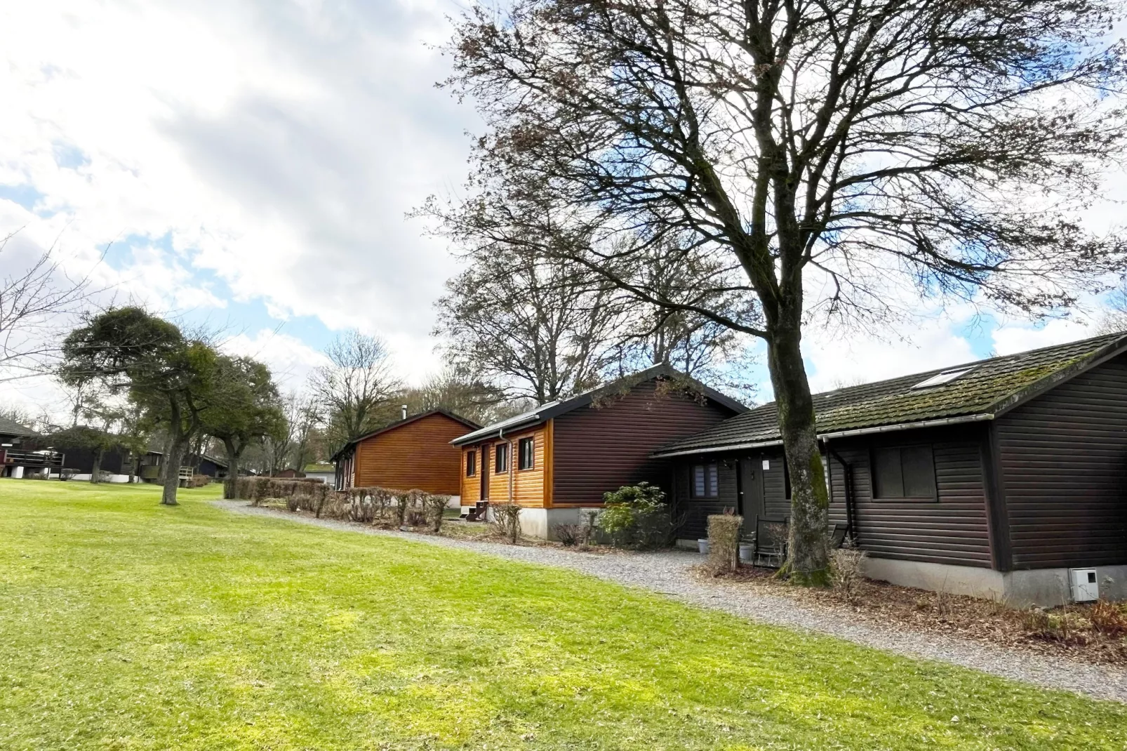 Chalet du temps suspendu - Außenbereich Sommer