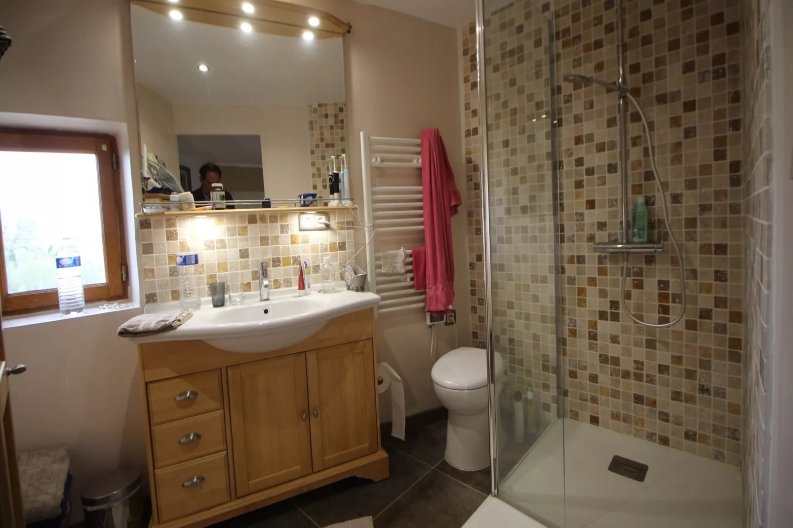 Maison Bellevue-Bathroom
