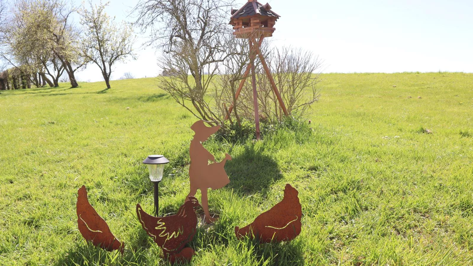 La Tour de la Chapelle - Jardins en été