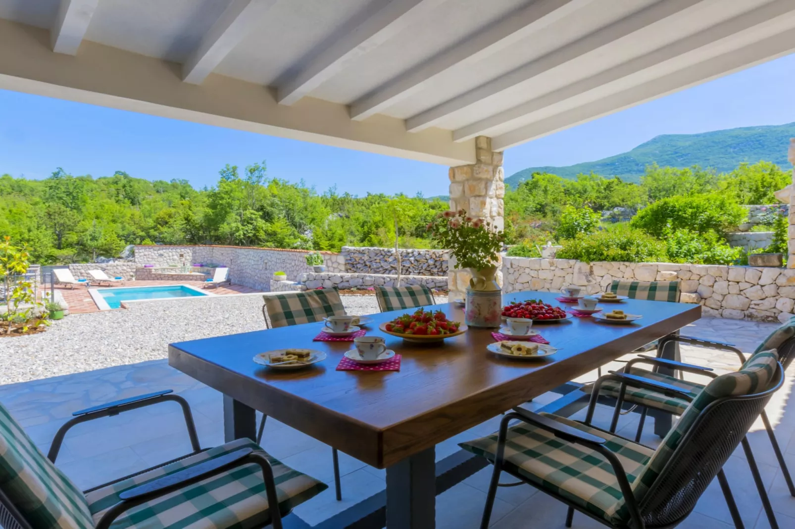 Rustic Villa Fragola with heated pool - Terrasse / balcon