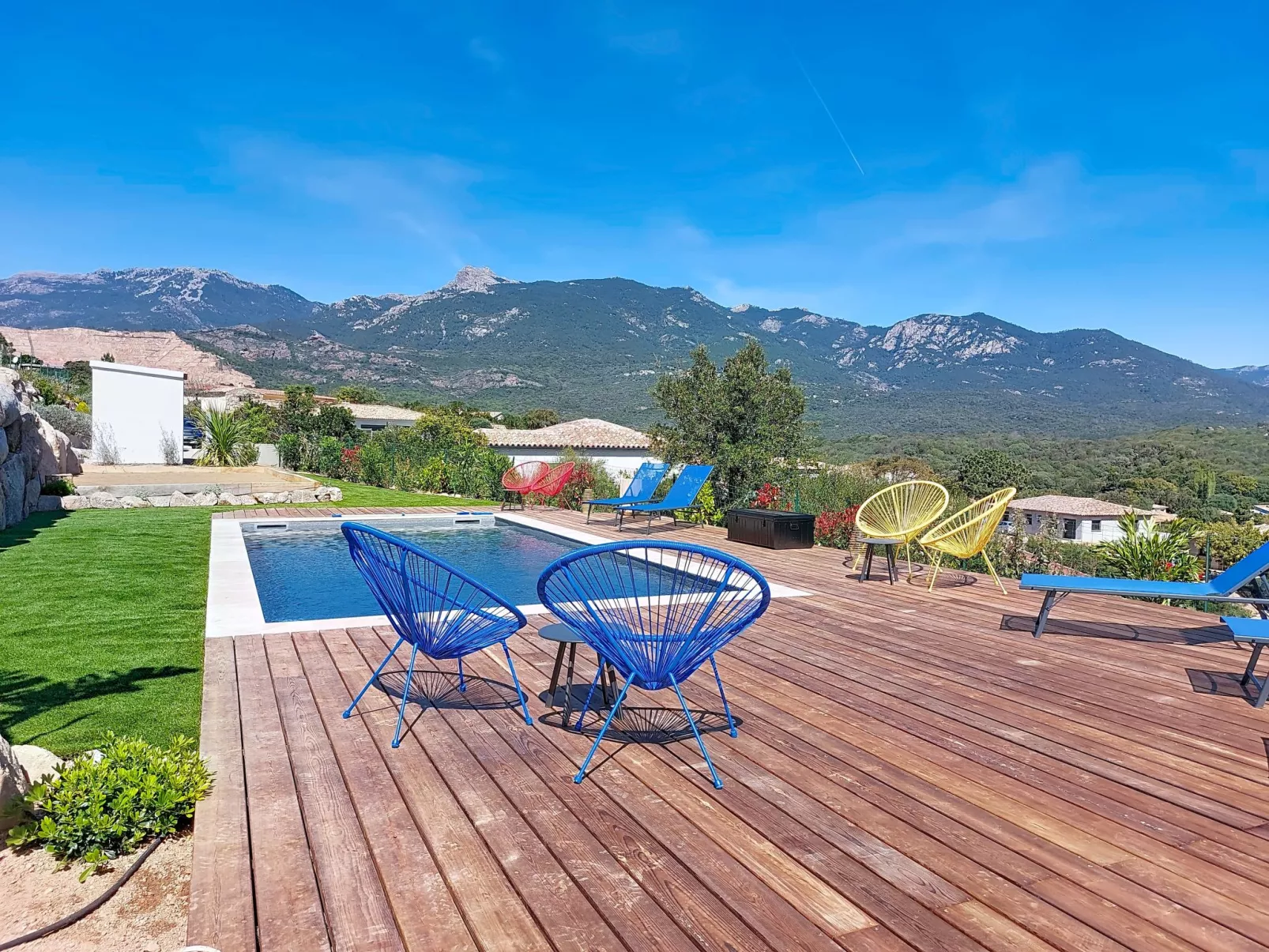 Munticella - Draußen