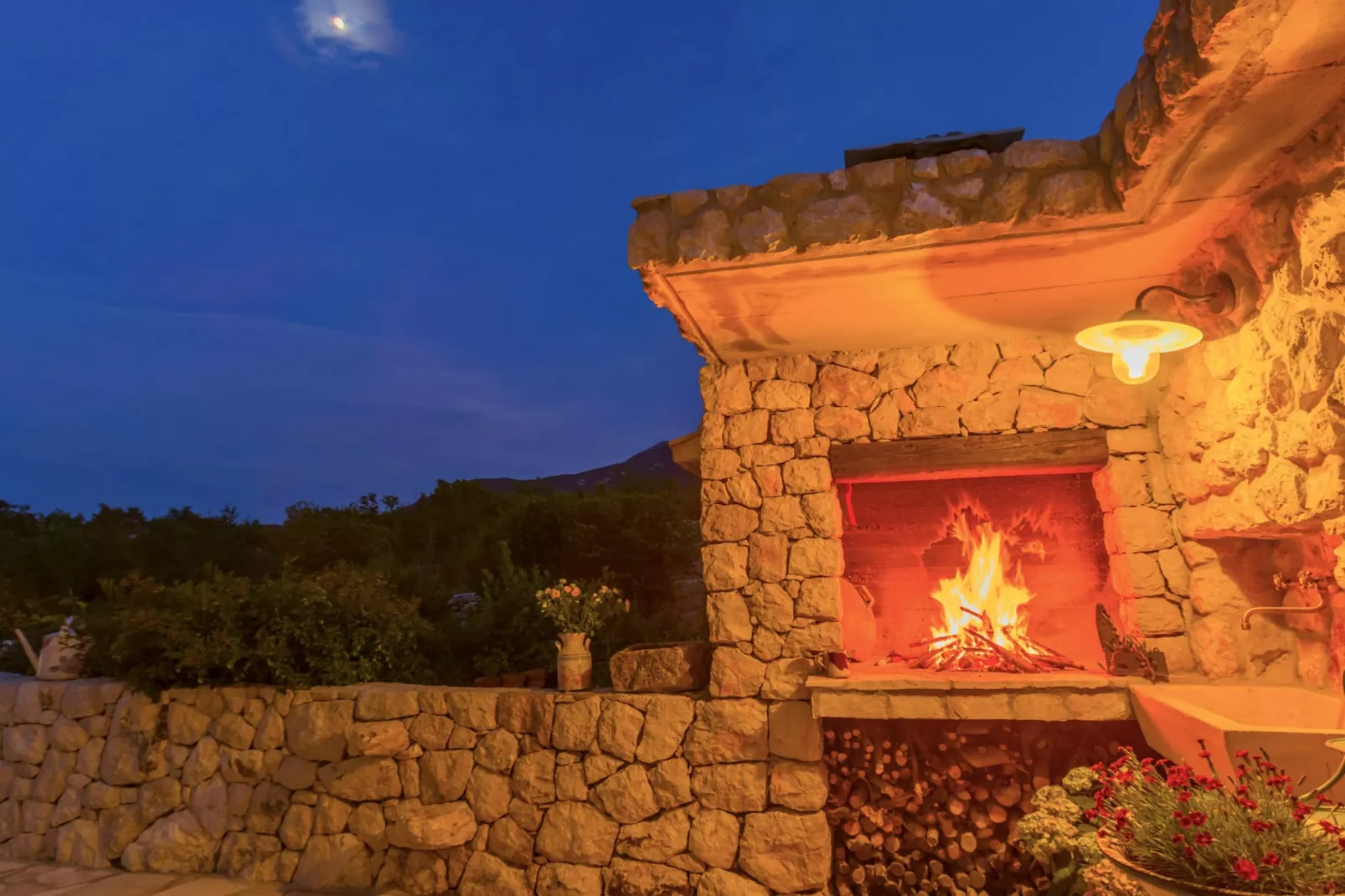 Rustic Villa Fragola with heated pool - Ambiance