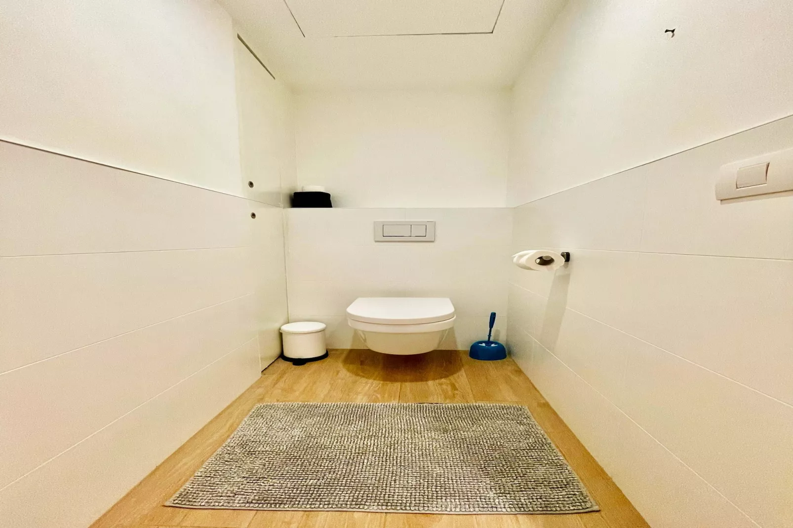 Modern 2BR Penthouse Near Diamond District by OneLuxStay - Salle de bain