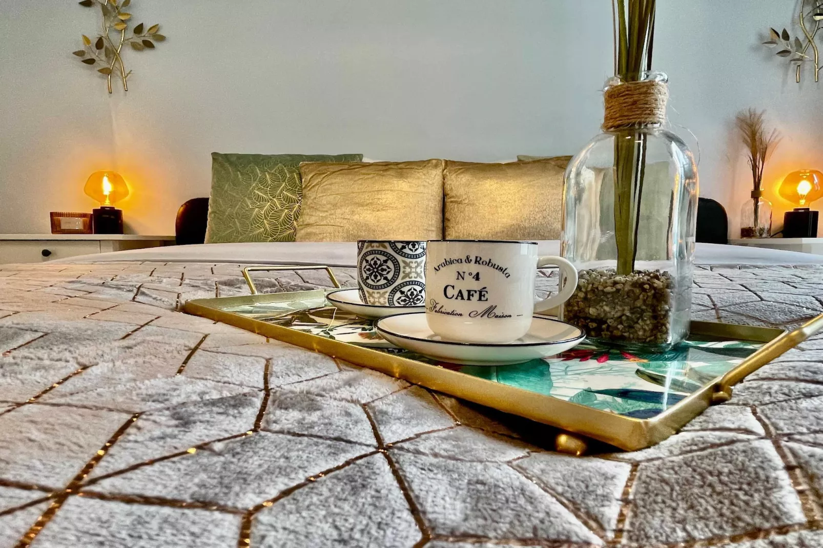 Luxury 2BR 2BA Near Fashion District by OneLuxStay - Chambre