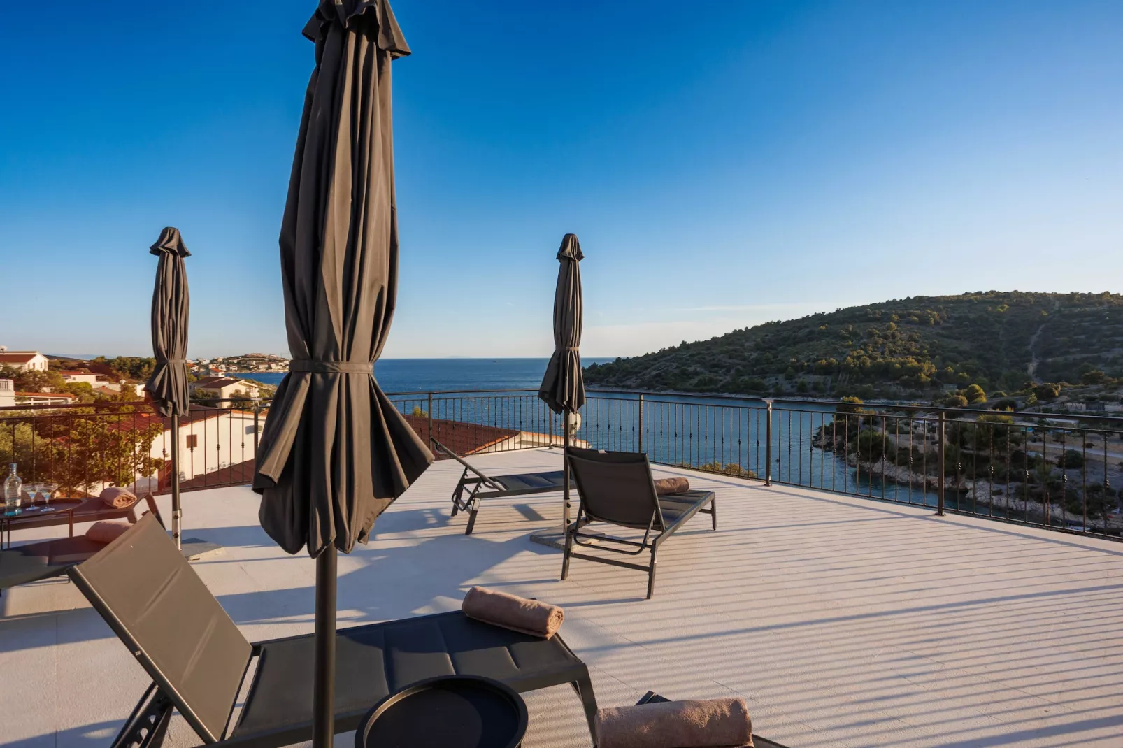 Villa La Fortezza with sea view - Im Freien
