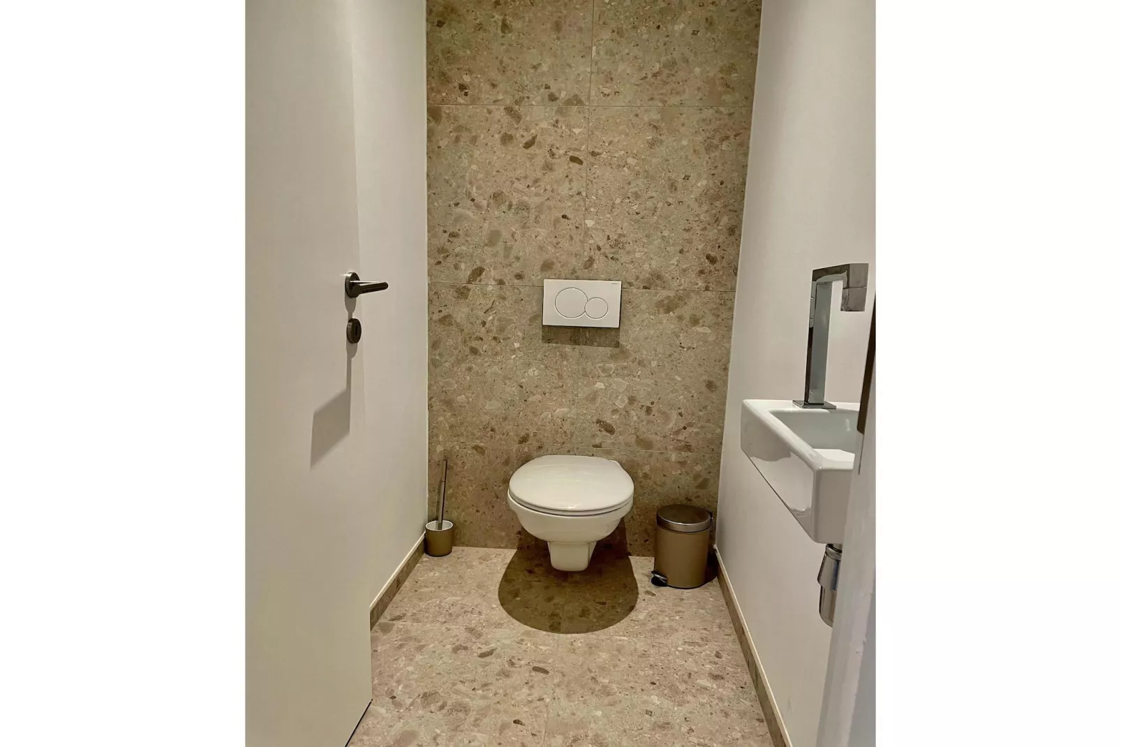 Luxury 2BR 2BA Near Fashion District by OneLuxStay - Salle de bain