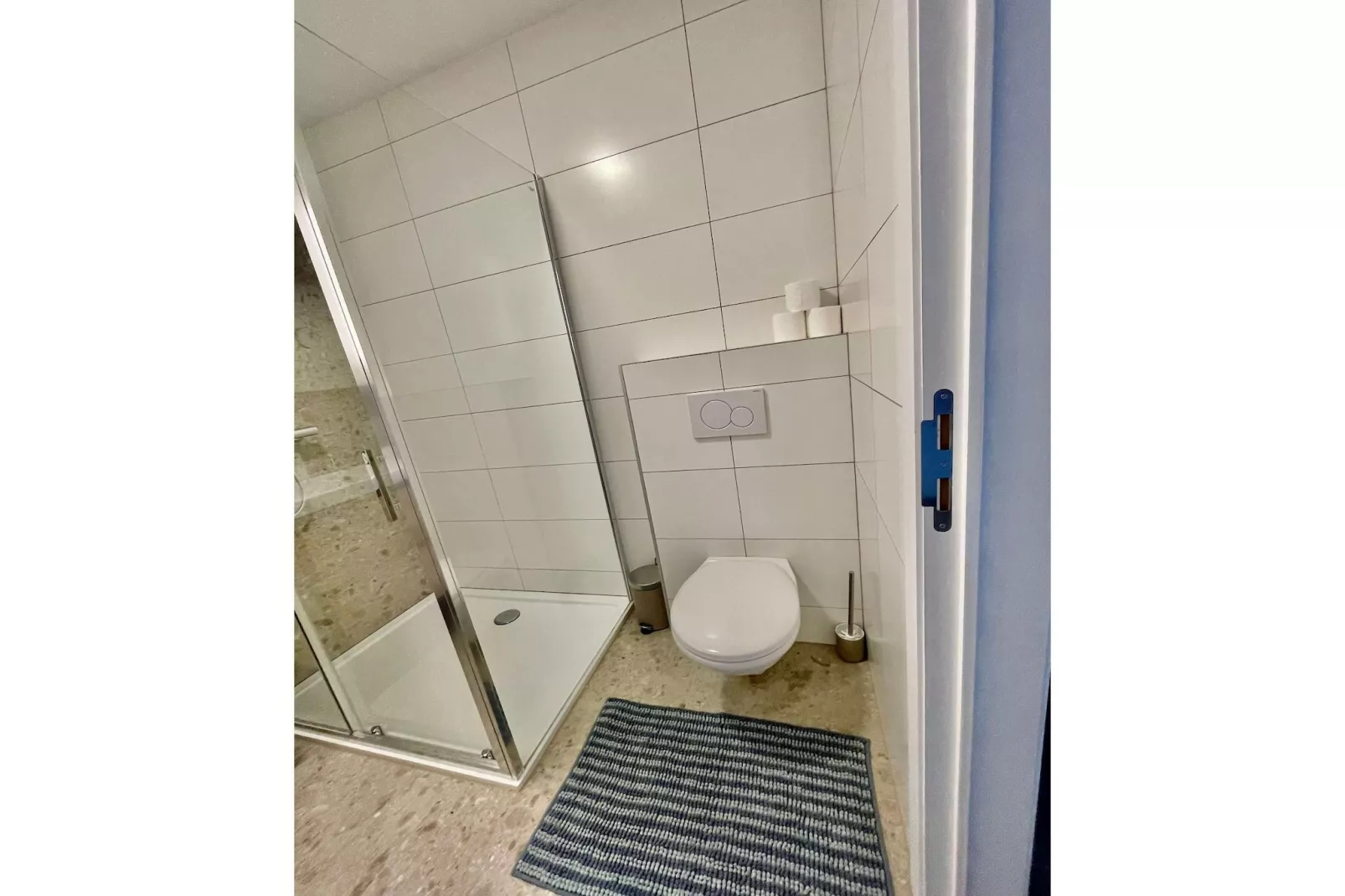 Luxury 2BR 2BA Near Fashion District by OneLuxStay - Salle de bain