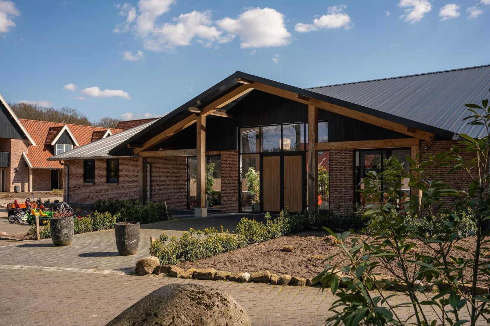 Het Landhuis-Park facilities