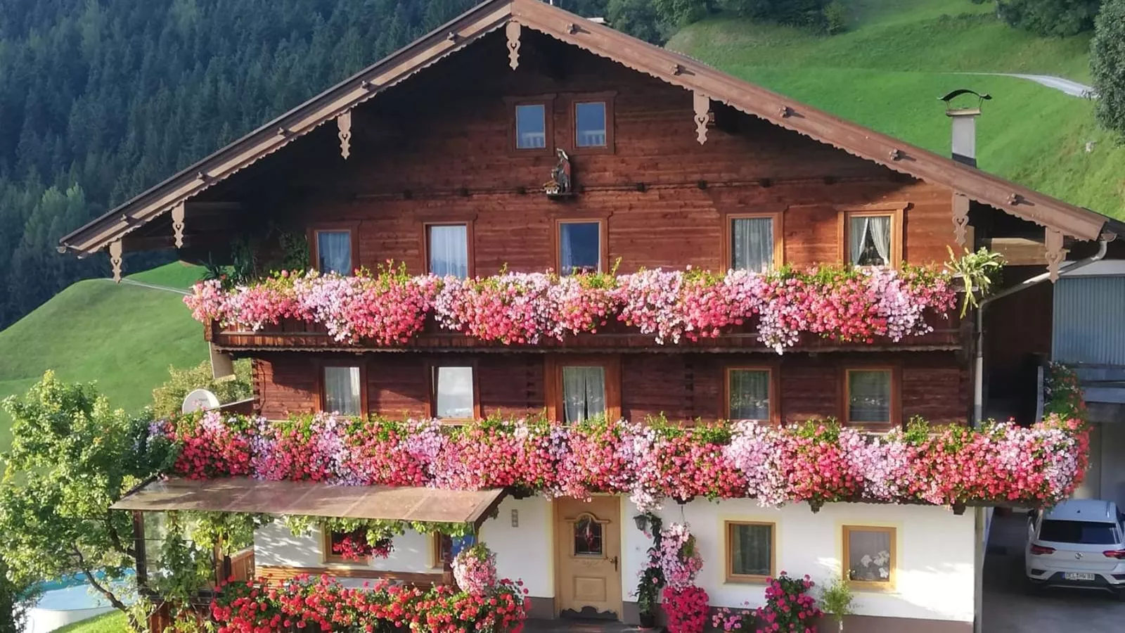 Fiechterhof-Exterior summer