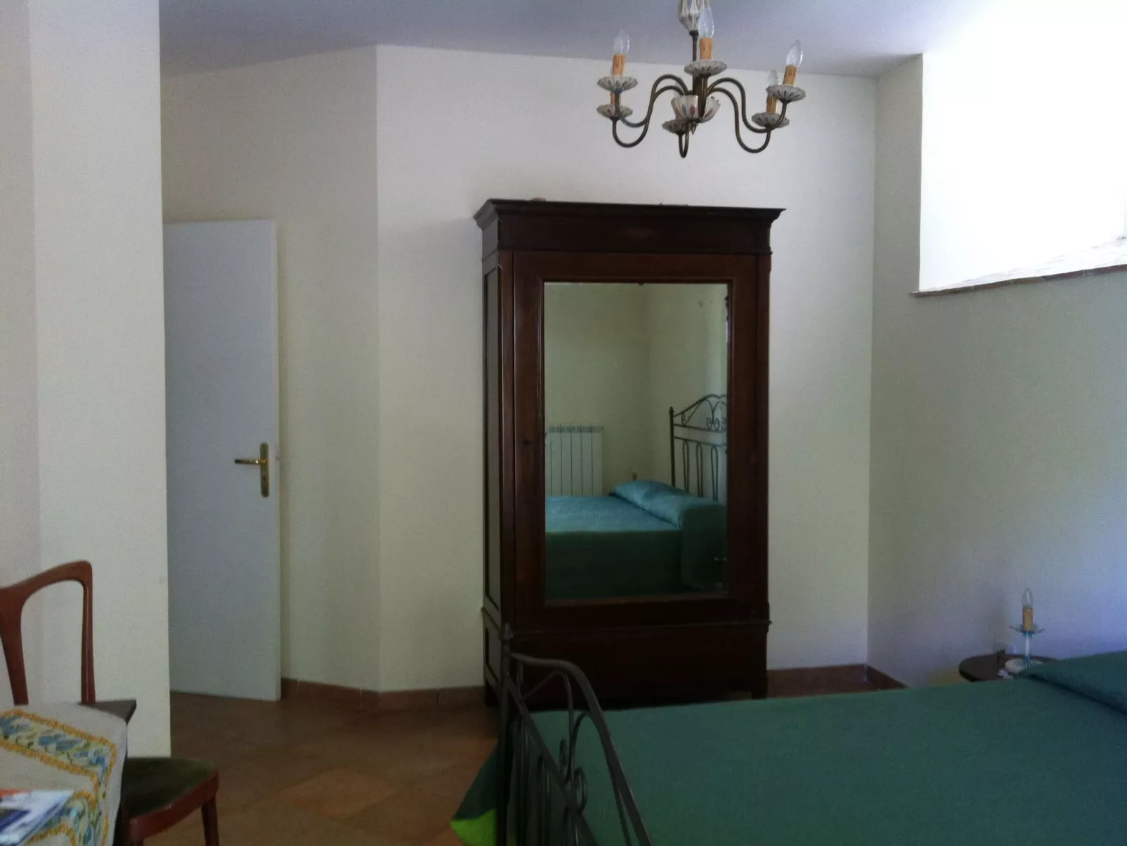 Zimmer mit Frühstück - Inside