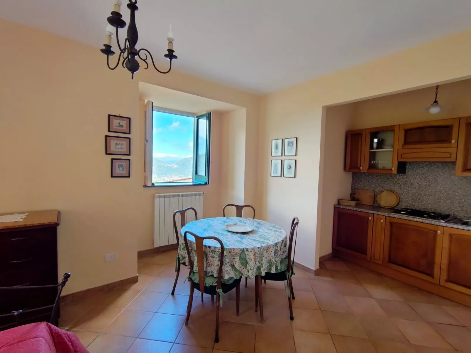 Studio" mit Blick auf den Golf von Neapel - Inside