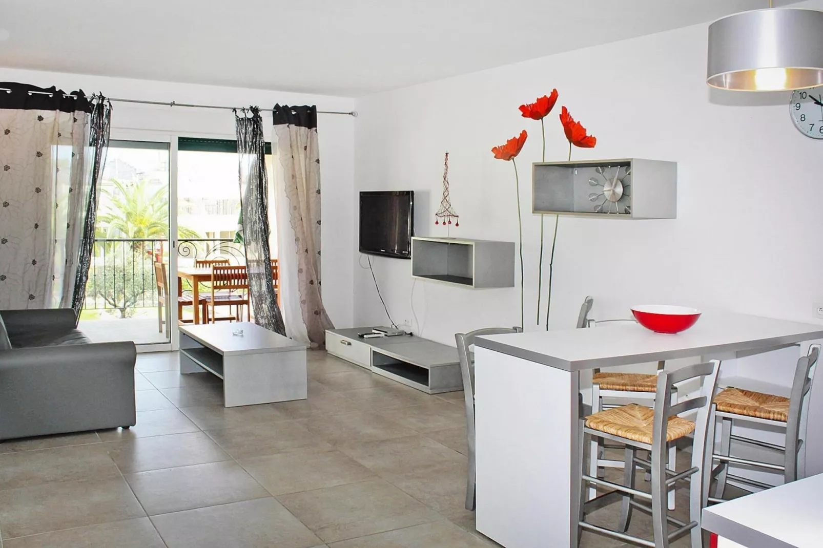 Residence Marea Resort Sainte Lucie-de-Moriani / Bungalow/4 - Wohnzimmer