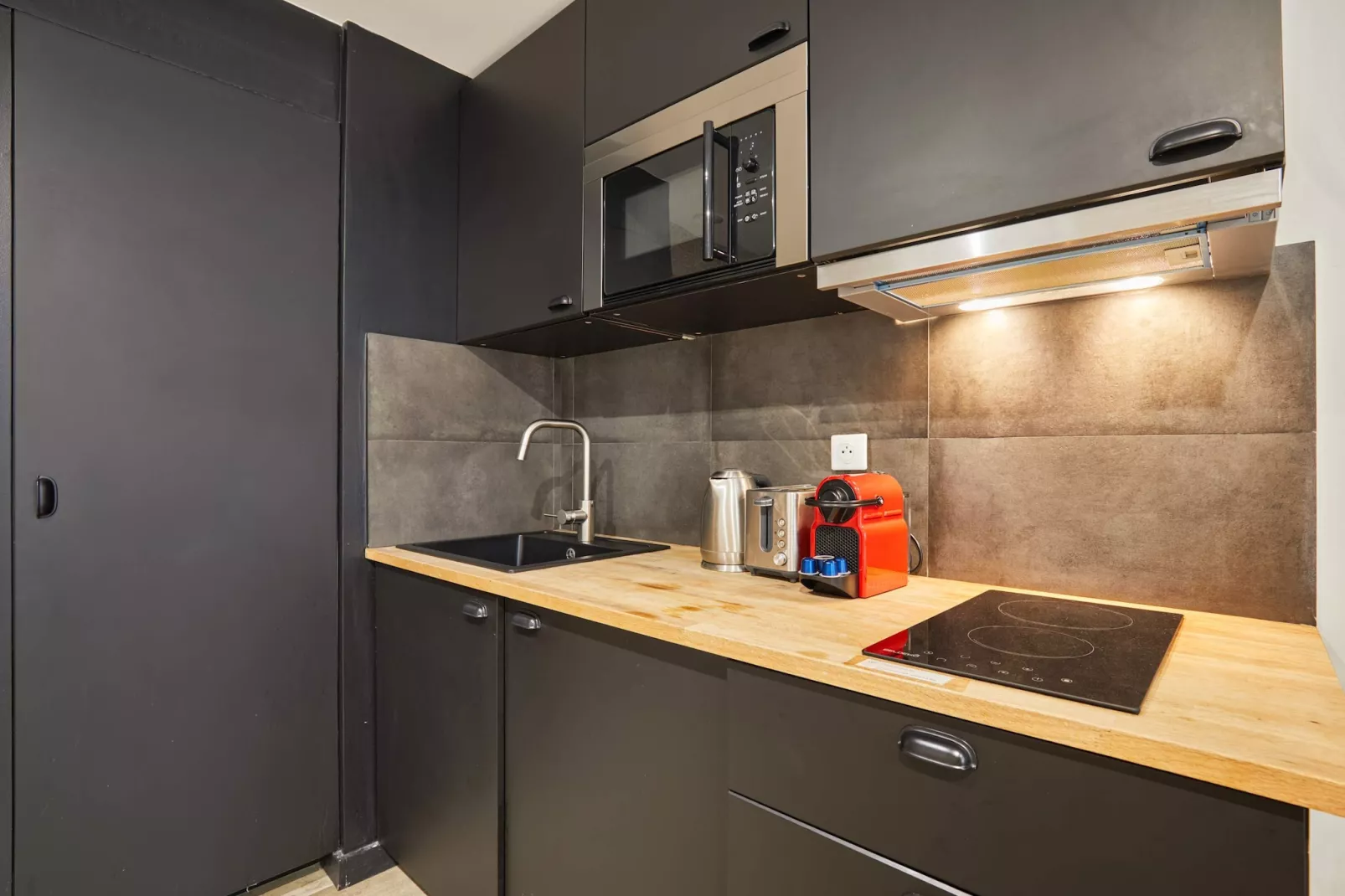 SEDAINE NEW - Nicht zugeordnet