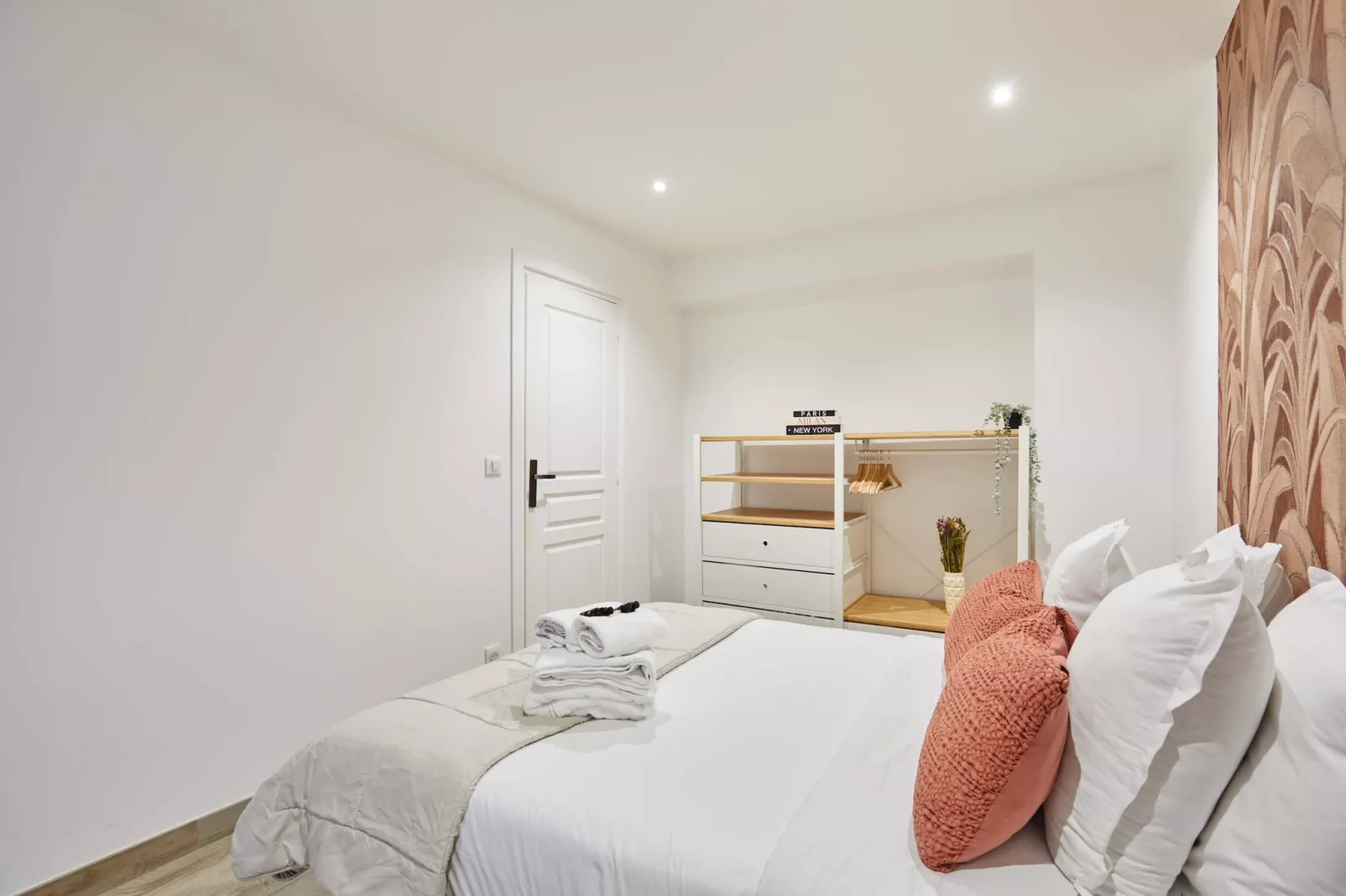 SEDAINE NEW - Nicht zugeordnet