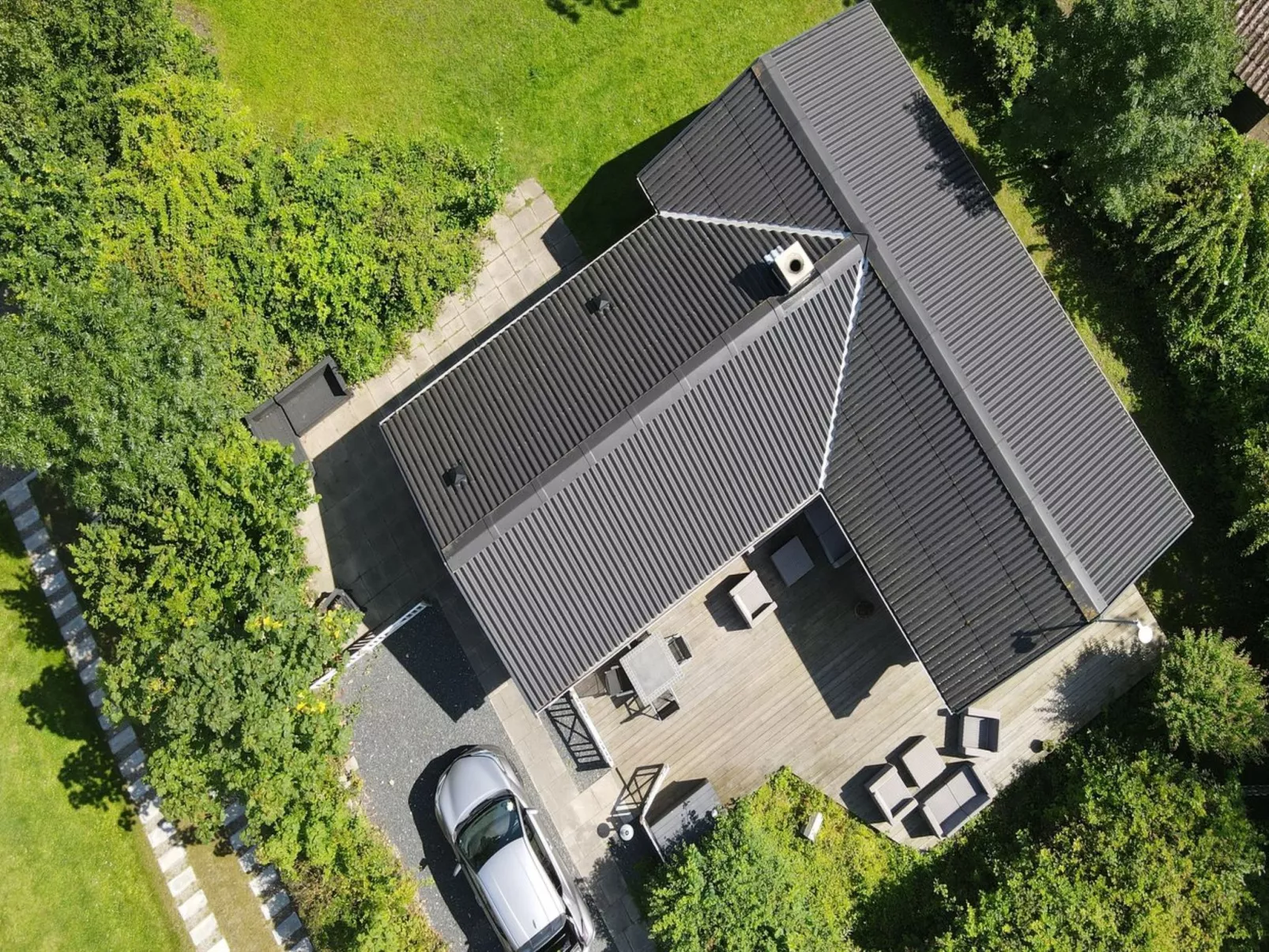 "Ernestine" - 500m to the fjord - Draußen