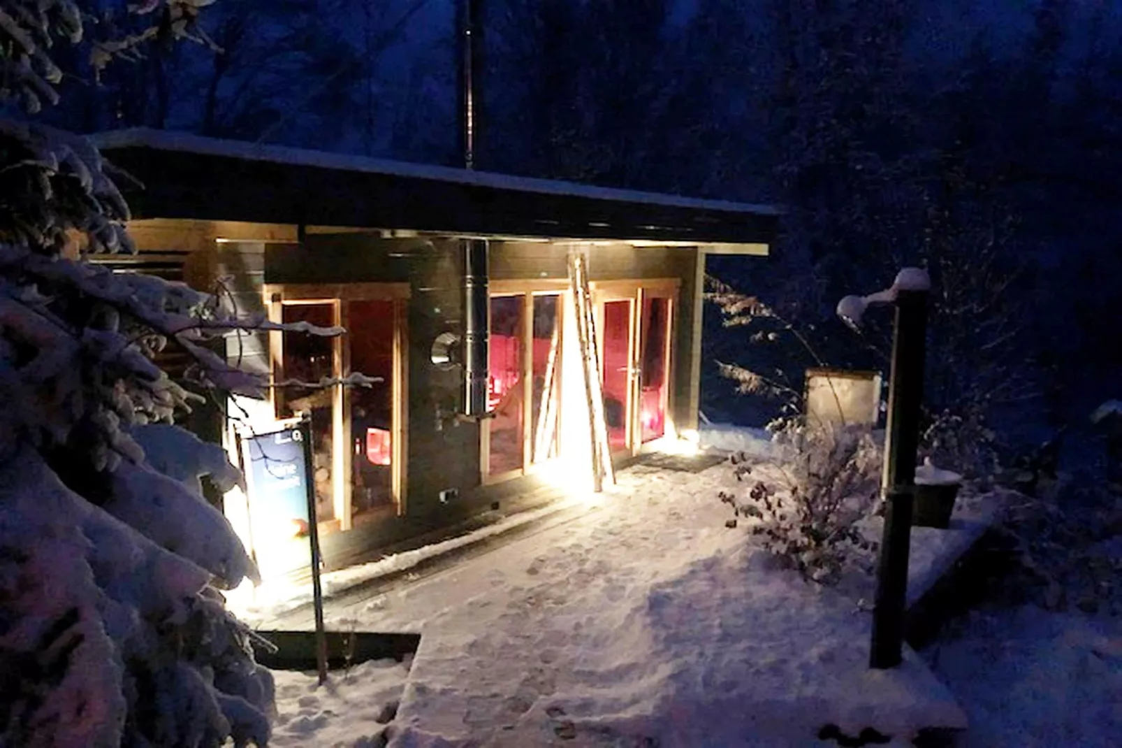 Modernes FERIENHAUS ALLRODE mit Wellness - Exterior in winter