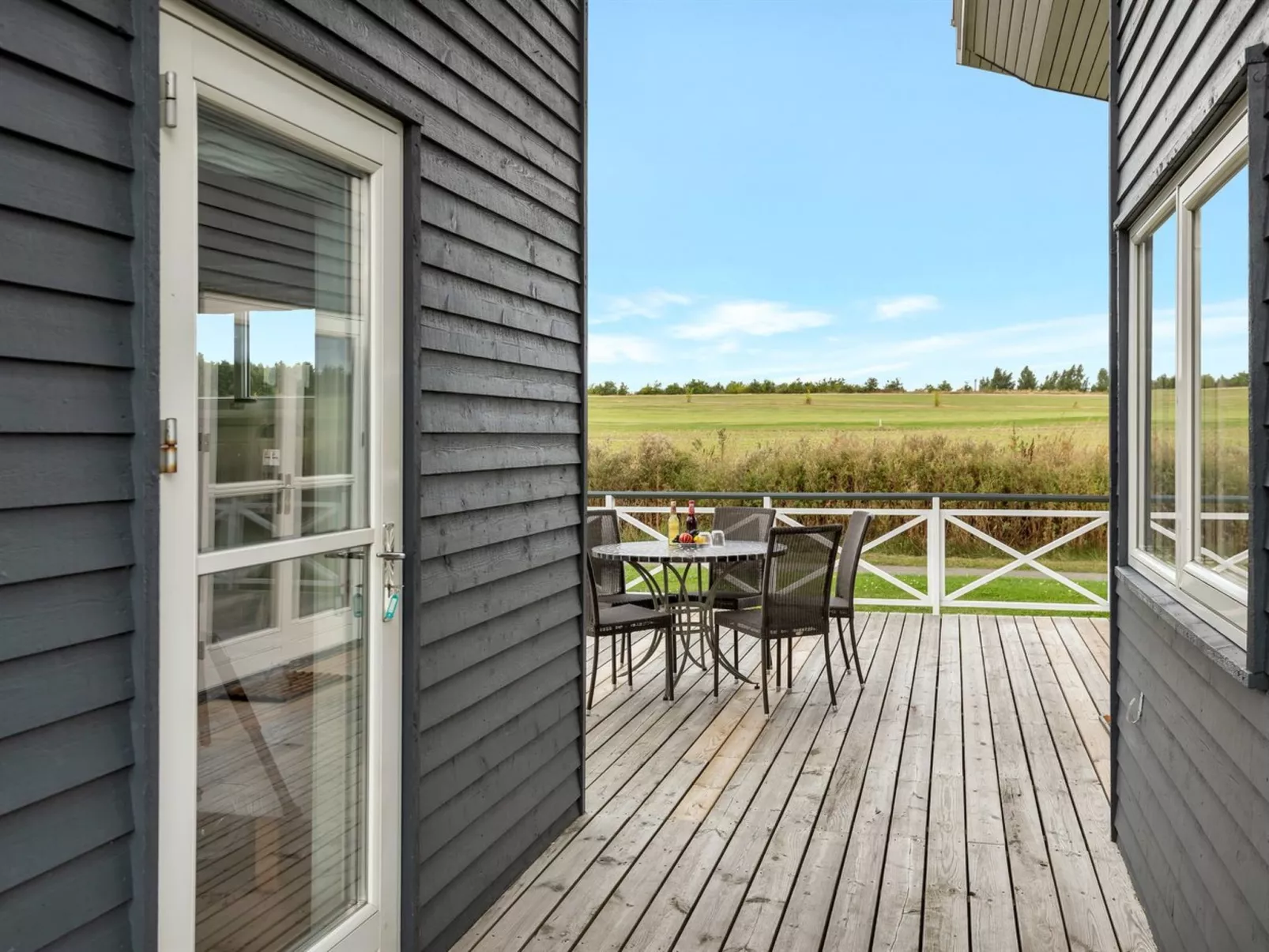 "Helemine" - 2.8km from the sea - Outside