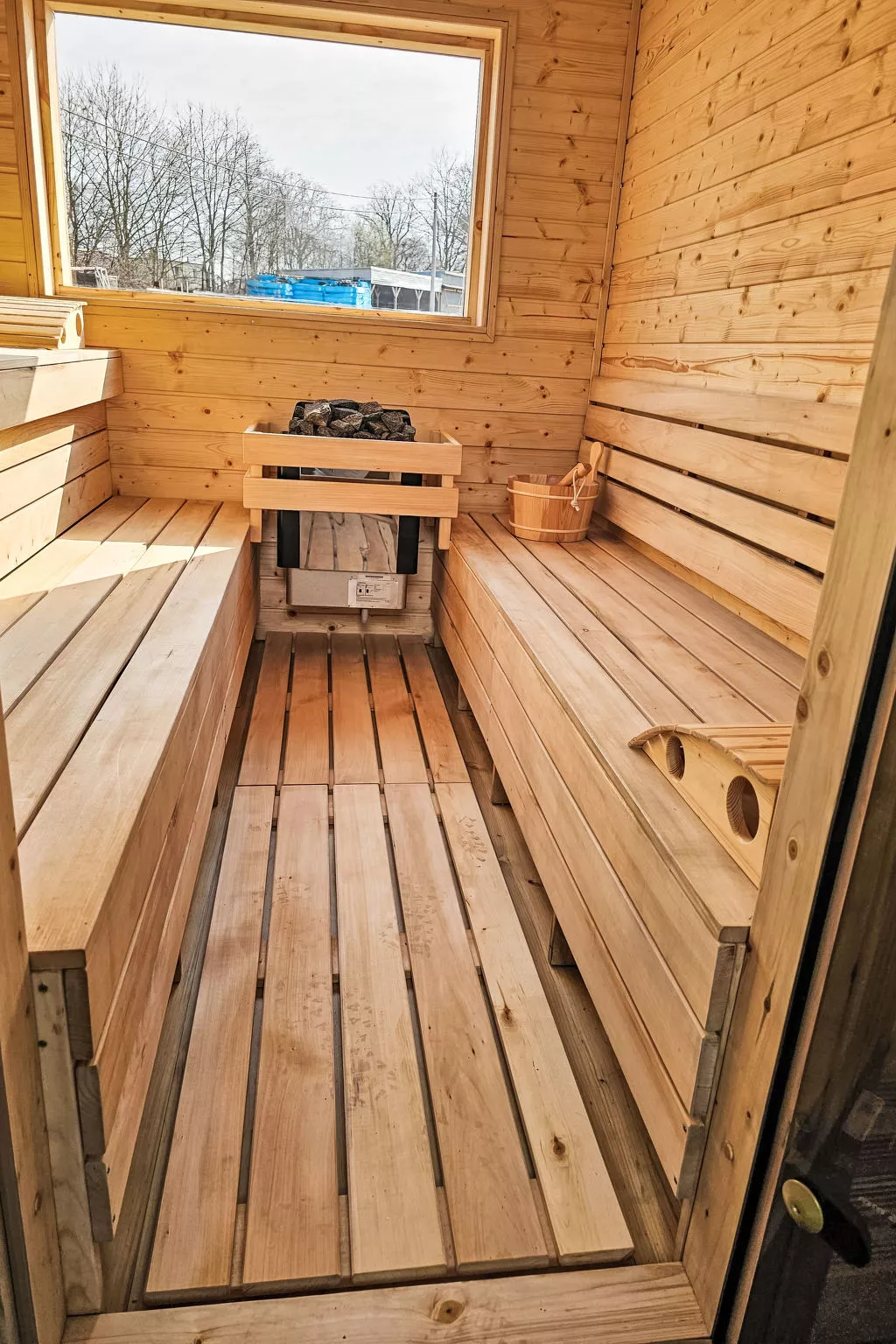 Ganzjährig bewohnbares Ferienhaus - rot - Draußen