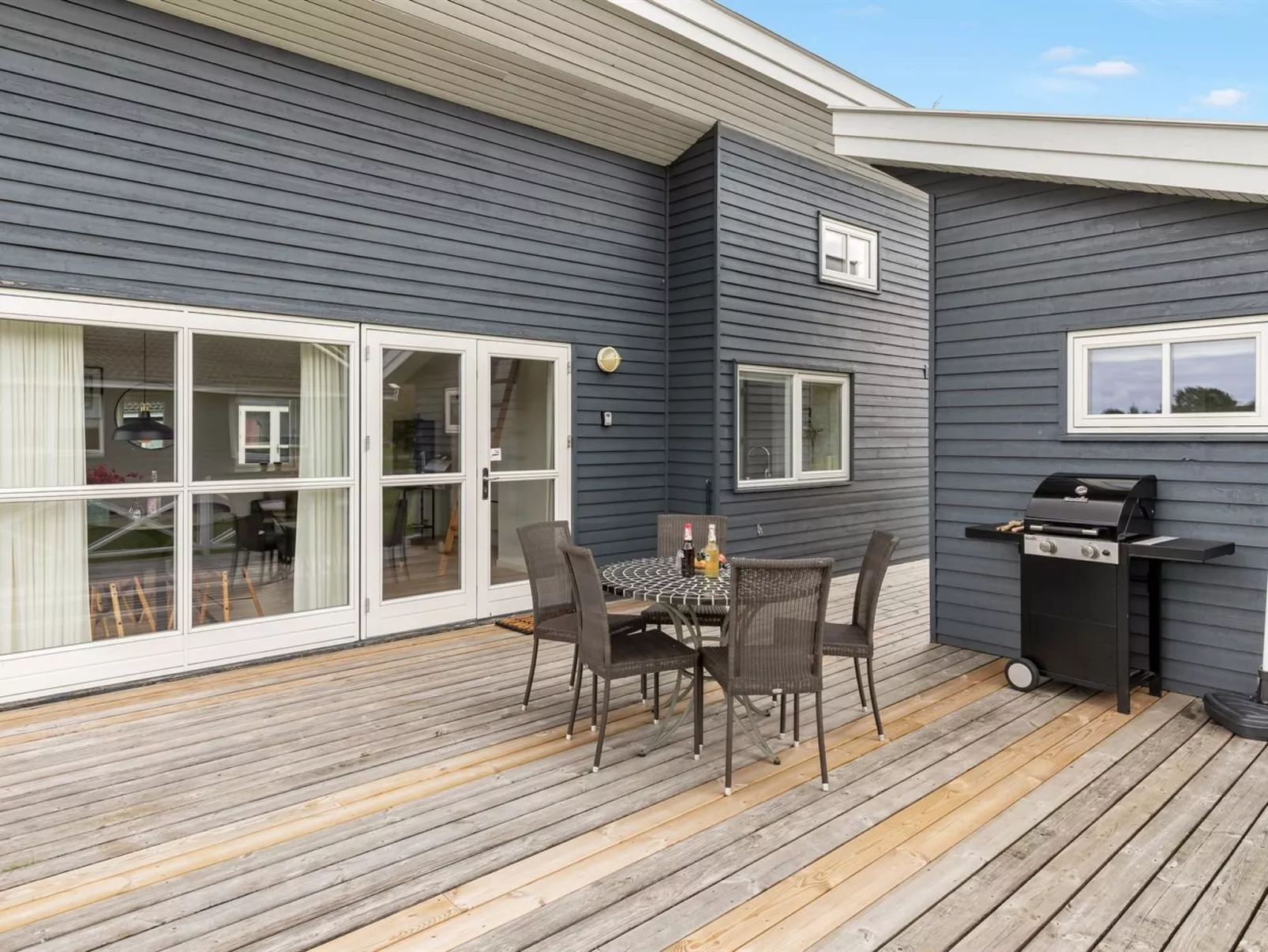 "Helemine" - 2.8km from the sea - Outside