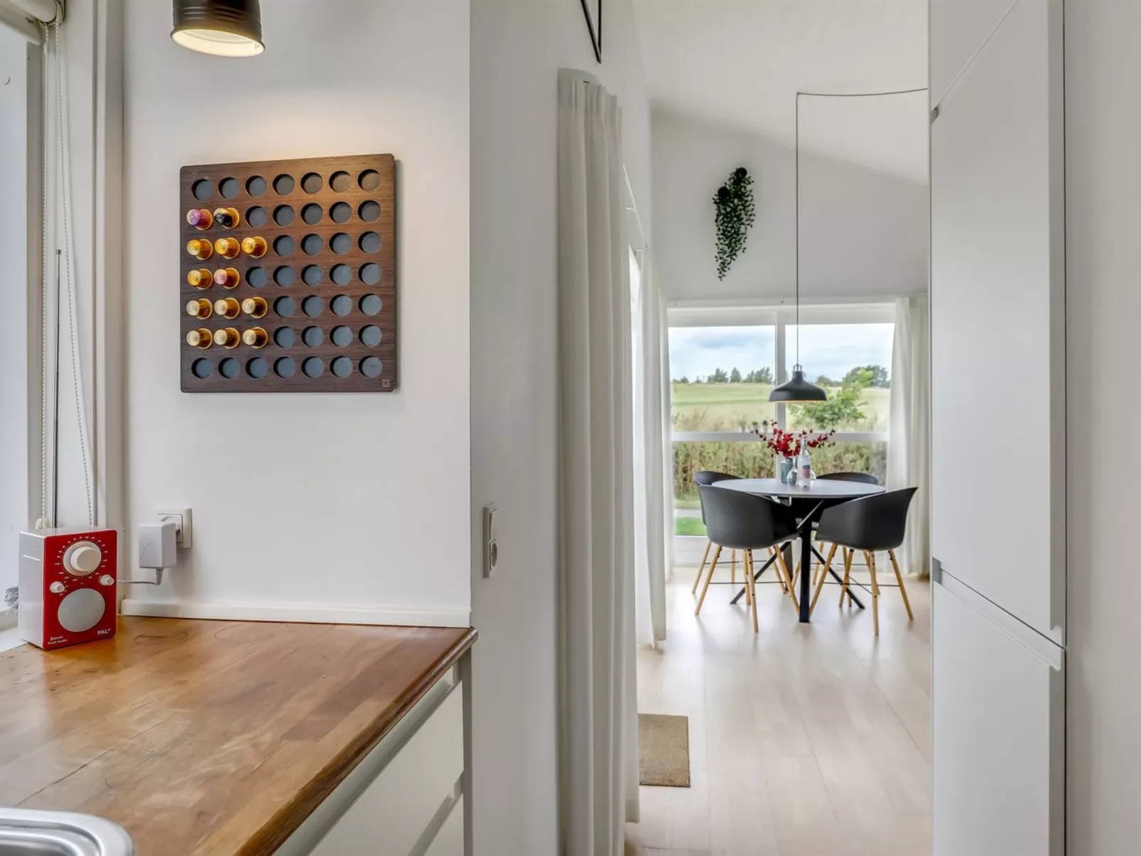 "Helemine" - 2.8km from the sea - Inside