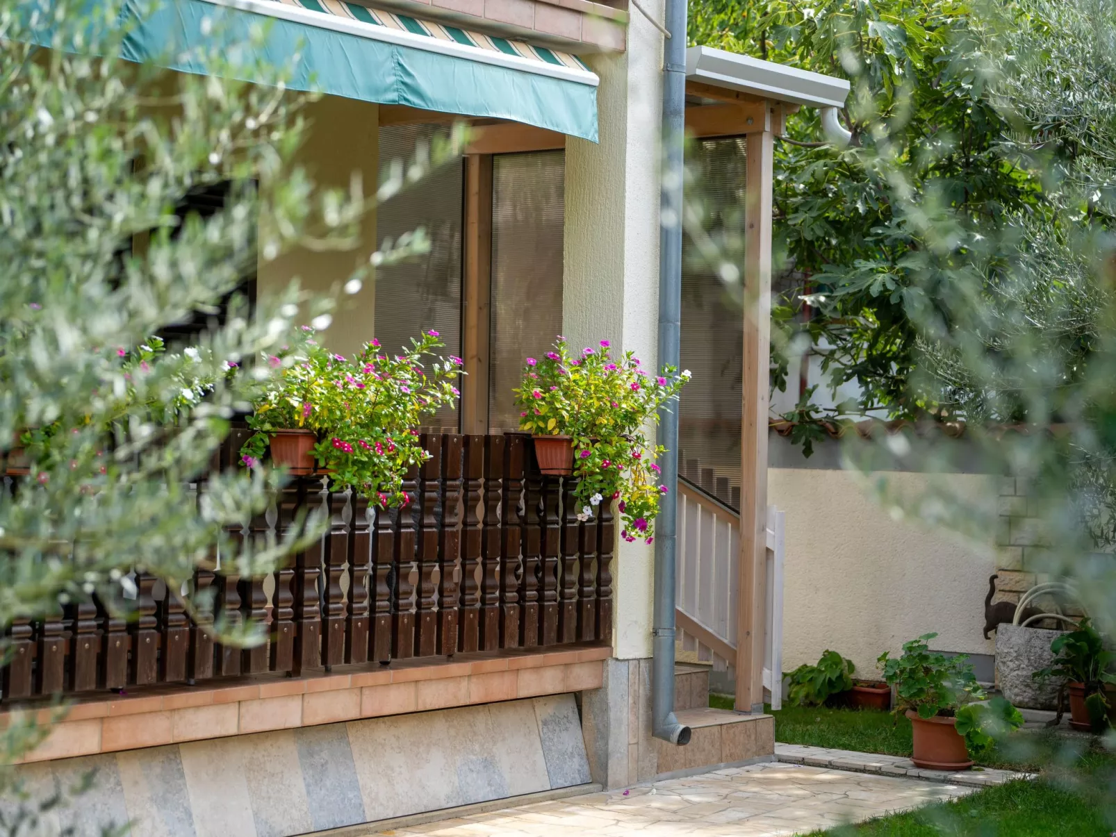 Mit Terrasse - Image-tags.info