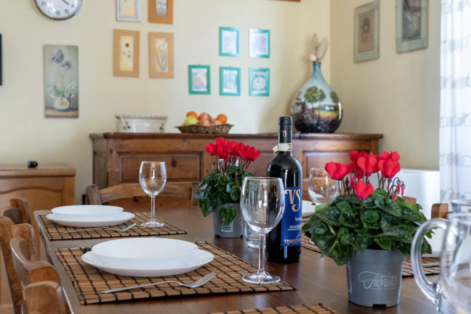 Villa a Loro Ciuffenna - Dining room