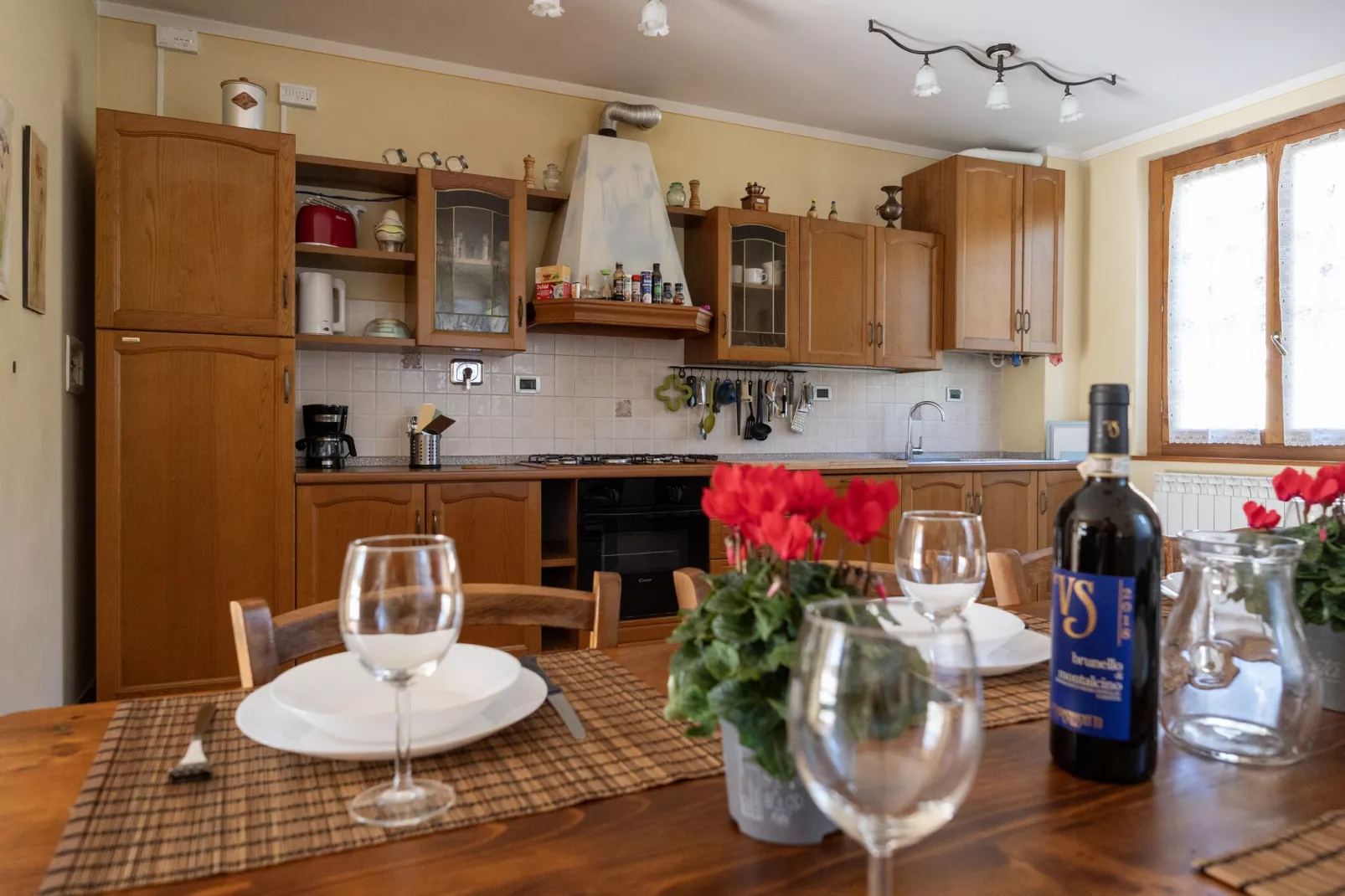 Villa a Loro Ciuffenna - Kitchen