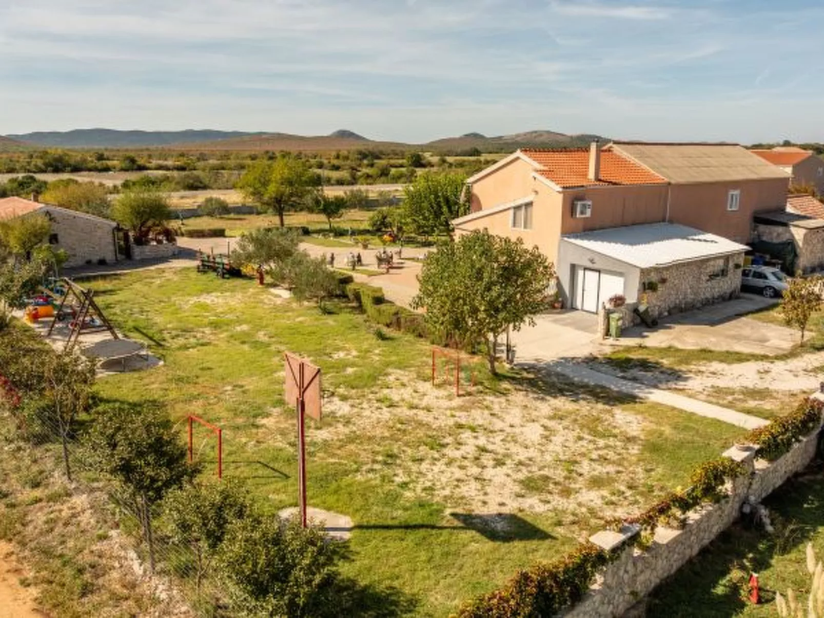 Villa Serena with pool